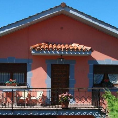 La Casa De Carolina Villa Onís Екстериор снимка